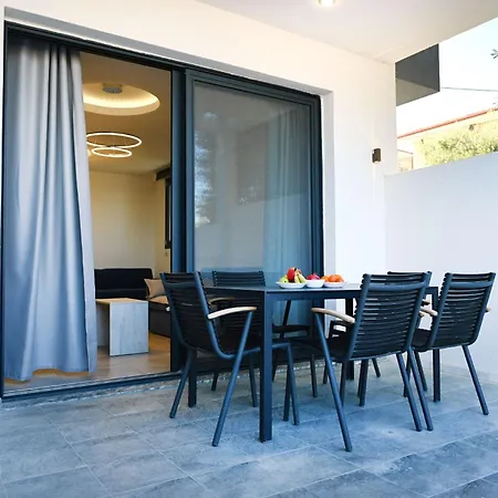 Luxury Ismini Villas Polychrono